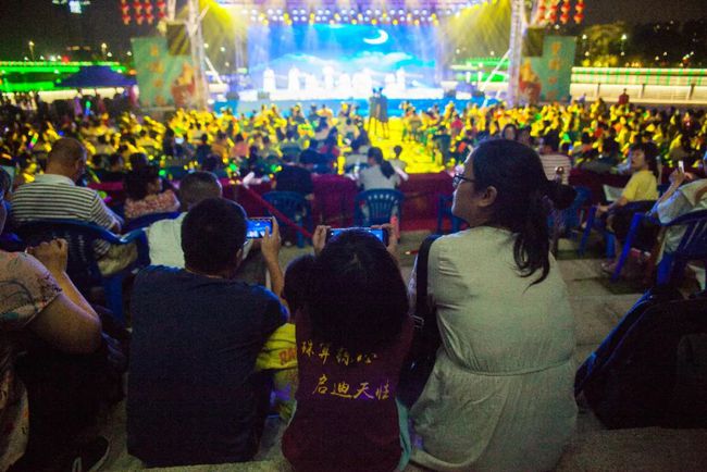 五条人最新演出，震撼之夜的音乐盛宴