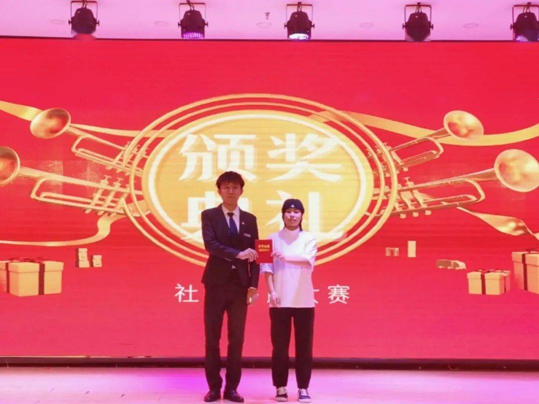 邢邵林，星光璀璨，时代之光闪耀荧屏