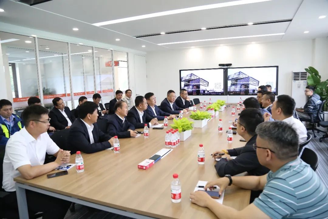 张立洲新动态,张立洲新动态，城市里的温馨日常
