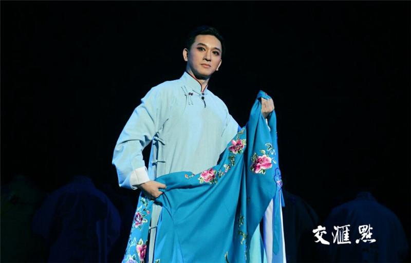 探索梅姓明星之路，追寻梦想，学习成功的秘诀