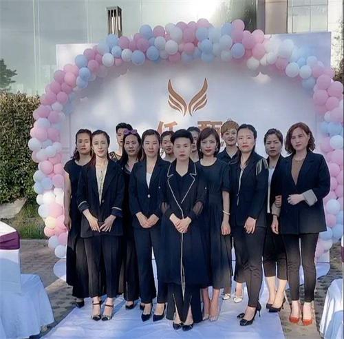 最新视频在线观看网站，变化中的学习之旅与自信成就的力量