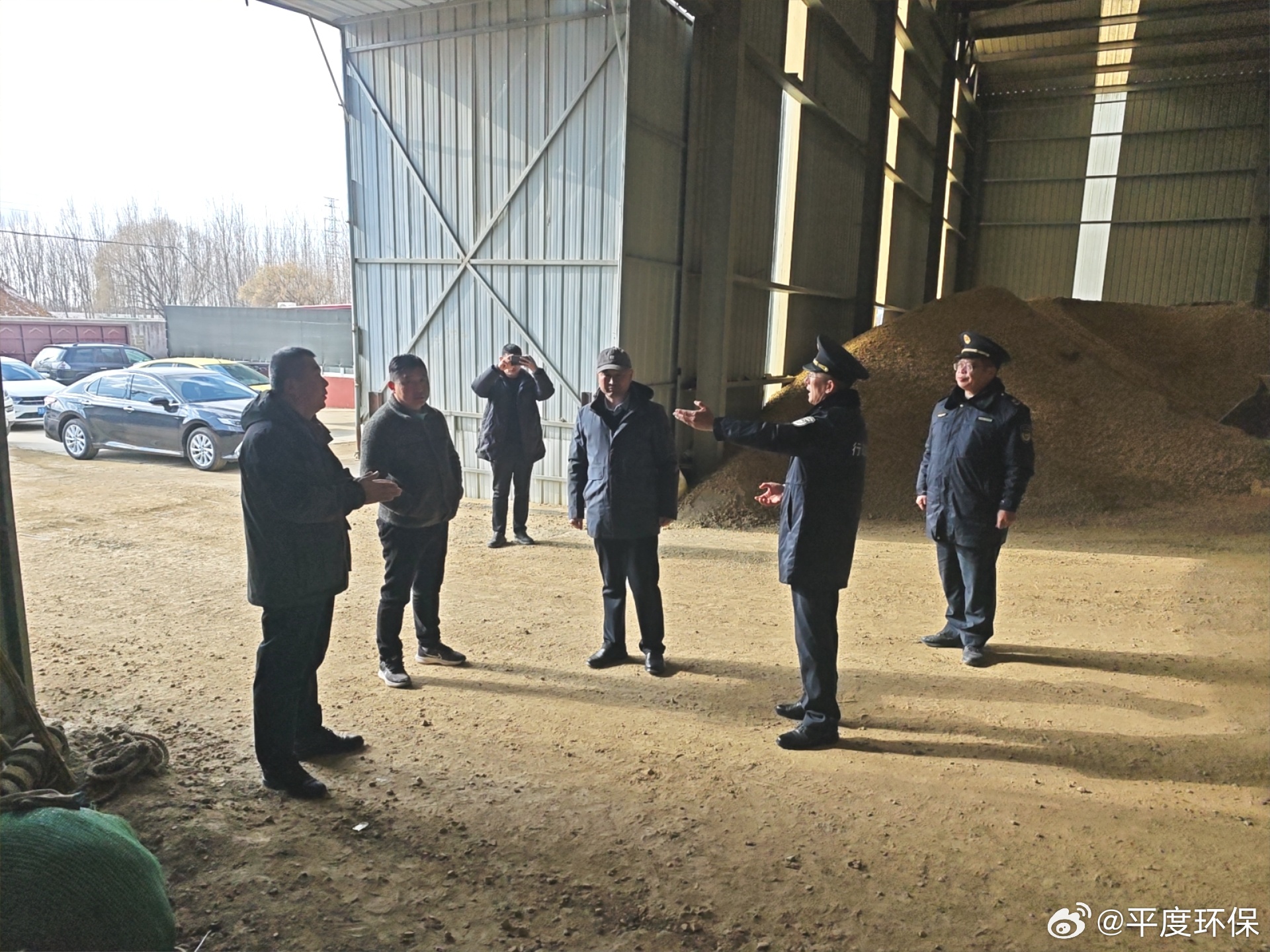平邑环保检查最新动态，日常趣事与情感纽带揭秘