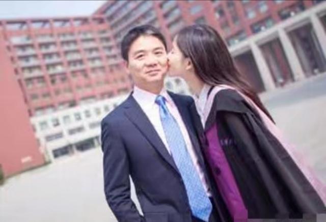 刘强东章泽天报警